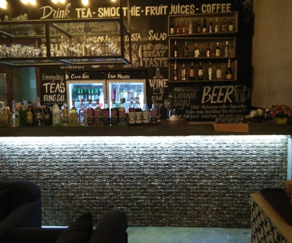 Quầy bar
