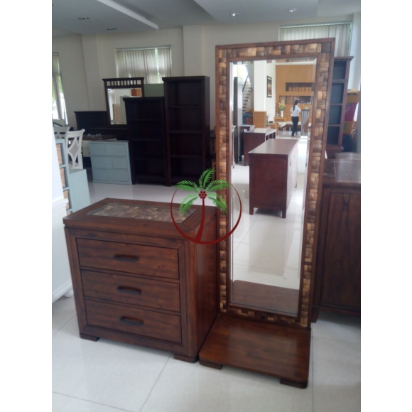 Khung gương ốp gáo dừa